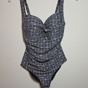 Nip Tuck Gold and Black One Piece Swimsuit. Size 6.